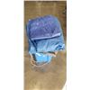 Image 1 : TOTE OF ASSORTED TARPS