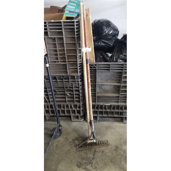 WEED PULLER, DUTCH HOE AND RAKE