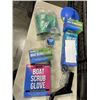 Image 1 : TRAY OF BETTER BOAT ITEMS INCLUDING TRAILER HITCH LOADED BALL MOUNT, BOAT BLOWER HOSE, BILGE PUMP HO