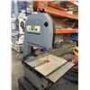 Image 2 : TRADEMASTER 9" BAND SAW. WORKING