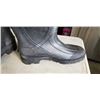 Image 3 : SIZE 13 STEEL TOE  RUBBER BOOTS