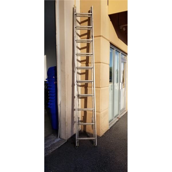 16 FOOT EXTENSION LADDER