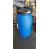 Image 2 : 2 FOOD GRADE 200LT DRUMS W/ LIDS