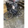 Image 1 : BLACK CARRERA BIKE