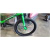 Image 4 : GREEN HARO BIKE