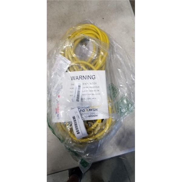 HEAVY DUTY 50 FOOT LIGHTED EXTENSION CORD. 16AWG/3C