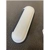 Image 4 : ORAL-B IQ CORDLESS TOOTHBRUSH WITH CHARGER AND CASE WORKING