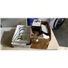 Image 1 : 2 BOXES OF HOUSEHOLD DECOR AND WALL CANVAS