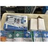 Image 2 : 7 ZENO SHOWER CURTAINS AND ZENO VACUUM BAG SET