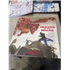 Image 2 : 100 FELT PENS WITH 10 COLORING BOOKS INCLUDING DUNGEONS & DRAGONS BOOK