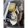Image 2 : LARGE TOTE FILLED WITH HOUSEHOLD ITEMS, TOYS ETC