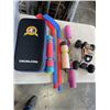 Image 3 : LARGE TOTE FILLED WITH HOUSEHOLD ITEMS, TOYS ETC
