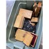 Image 3 : HUGE TOTE OF ANTIQUE & VINTAGE WOODEN JEWELLERY BOXES