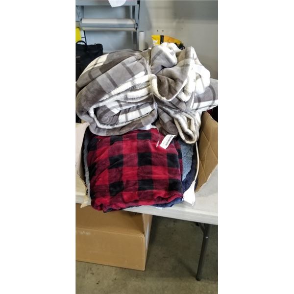 AS NEW FLEECE BLANKETS AND WORKING HEATED BLANKET