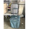 Image 1 : BON VOYAGE AND DELSEY LUGGAGE BAGS