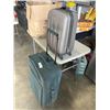 Image 2 : BON VOYAGE AND DELSEY LUGGAGE BAGS