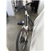 Image 5 : AVENTON PACE 35O ELECTRIC BIKE, STORE RETURN, NO CHARGER