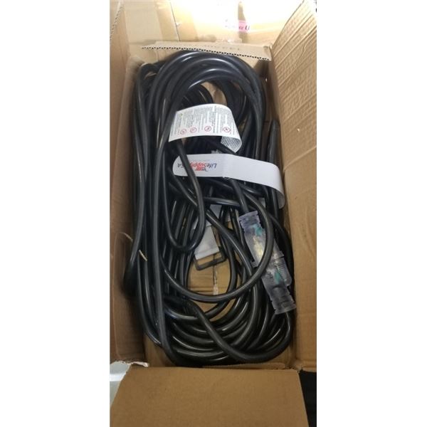 APPROX 75 FEET HEAVY DUTY LIGHTED BLACK EXTENSION CORD. 14AWG/3C