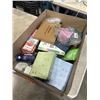 Image 3 : TRAY OF VARIOUS BEAUTY PRODUCTS