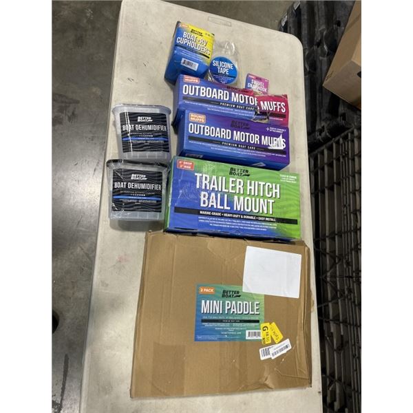 TRAY OF BETTER BOAT ITEMS INCLUDING MINI PADDLES, TRAILER HITCH BALL MOUNT, BOAT DEHUMIDIFIER ETC