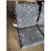 Image 2 : 2 METAL PATIO CHAIRS W/ COVERS