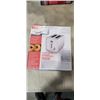 Image 4 : BLACK AND DECKER 2 SLICE TOASTER - TESTED WORKING