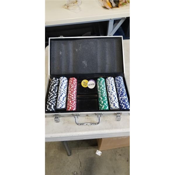 CASED POKER SET