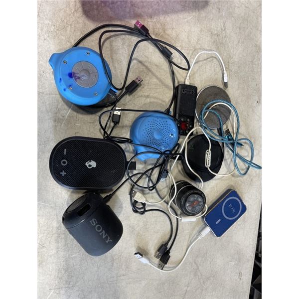 TRAY OF SPEAKERS