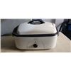 Image 1 : 3 COMPARTMENT FOOD WARMER