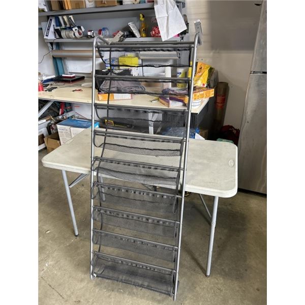 SHOE RACK