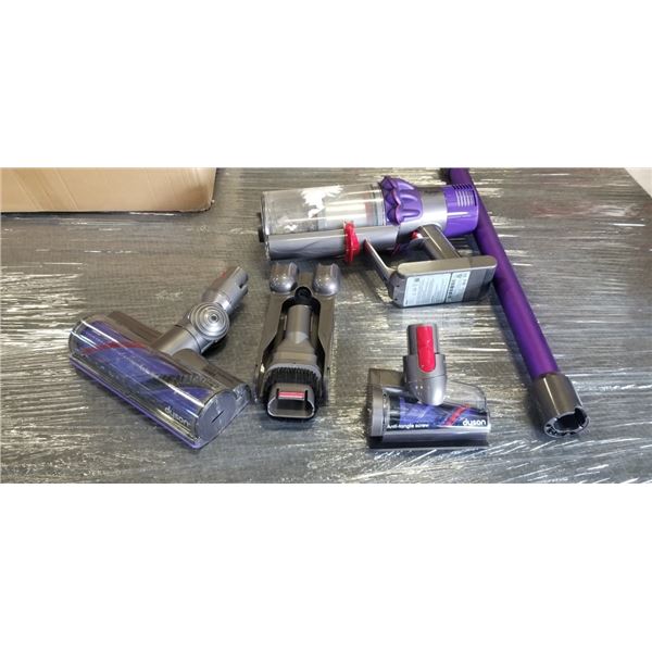 DYSON V10 ANIMAL PLUS CORDLESS STICK VACUUM - TESTED WORKING, RETAIL $699