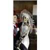 Image 3 : BRIDE AND GROOM AUTOMATED SKELETON FIGURES - TESTED WORKING