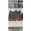 Image 3 : BOSE SPEAKER MODEL 141, AND TURNTABLE. WORKING