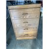 Image 1 : 4 DRAWER WOOD DRESSER