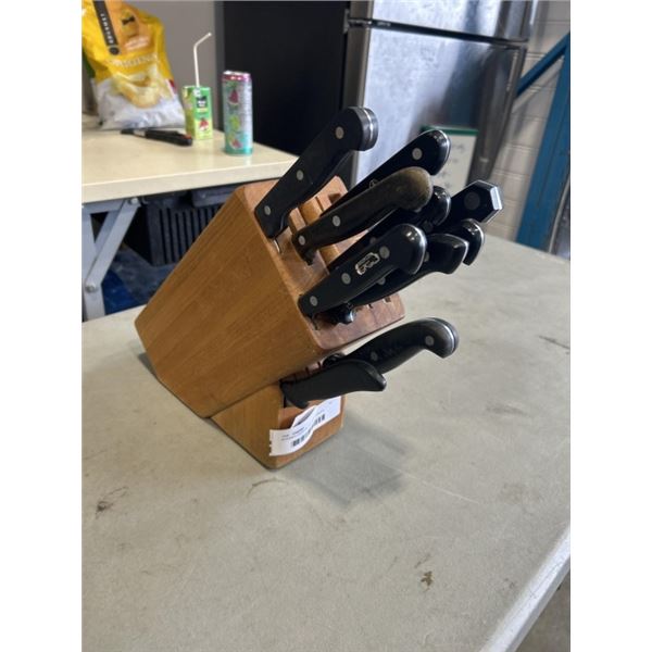 KITCHEN KNIFE BLOCK WITH KNIVES