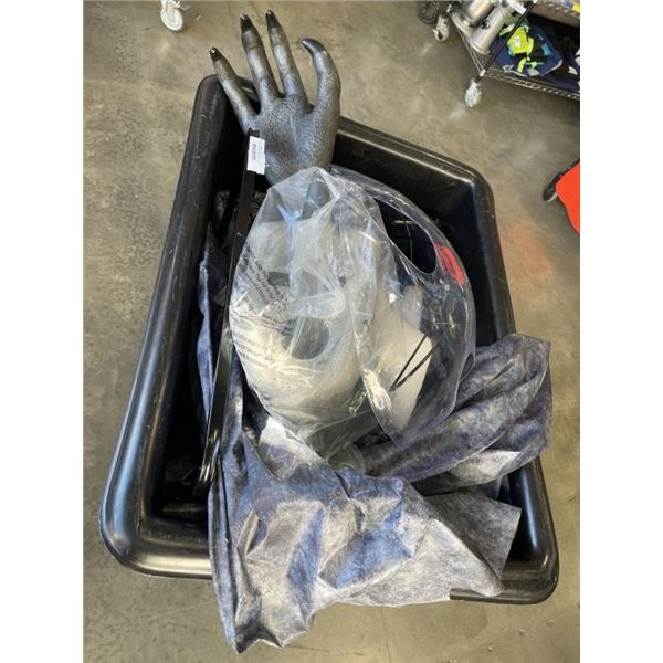 LARGE HALLOWEEN YARD FIGURE - BIN NOT INCLUDED