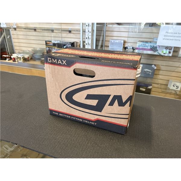 BRAND NEW G-MAX -P.I.G926 GAMMA YOUTH SNOW HELMET SIZE MEDIUM