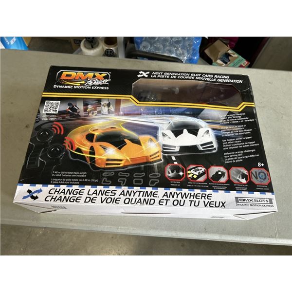 DMX SLOT TRACK CAR  SYSTEM