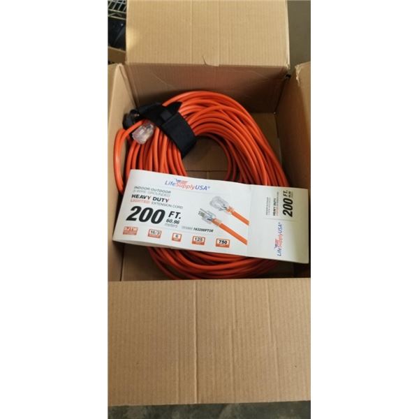 200 FOOT HEAVY DUTY LIGHTED ORANGE EXTENSION CORD. 16AWG/3C