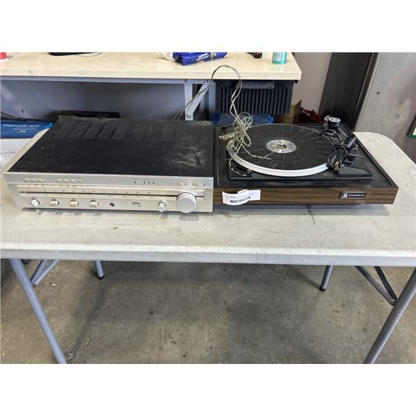CALIBRE 215 TUNER AND CANDLE RECORD PLAYTER, WORKING BUT MISSING COVER