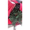 Image 2 : 7 FOOT CHRISTMAS TREE WITH STAND