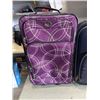 Image 2 : 3 TRAVEL BAGS, 2 ARE CARRY ON SIZE