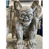 Image 3 : 2 GARGOYLES