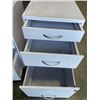 Image 3 : 2 THREE DOOR METAL CABINET