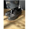 Image 2 : AS NEW STEVE MADDEN LADIES BLACK SHOES. SIZE 9 US