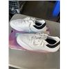 Image 2 : AS NEW SKECHERS LADIES WHITE SHOES. SIZE 10 US