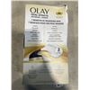 Image 4 : OLAY TOTAL EFFECTS FACIAL 2 PACK, AND 2 OLAY RETINOL 24  MAX NIGHT MOISTURIZERS