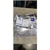 Image 2 : 680 THREAD COUNT 6 PIECE SHEET SET. QUEEN SIZE