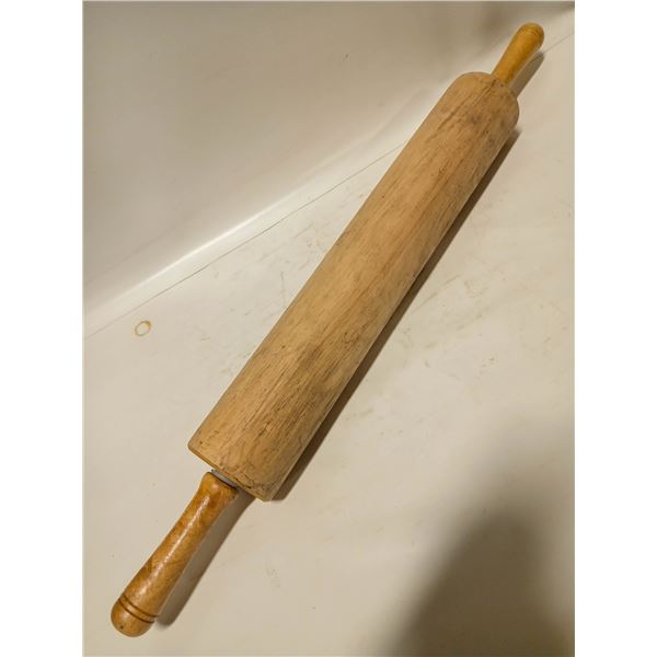 JOHNSON ROSE 17.5" X 3" WOODEN ROLLING PIN