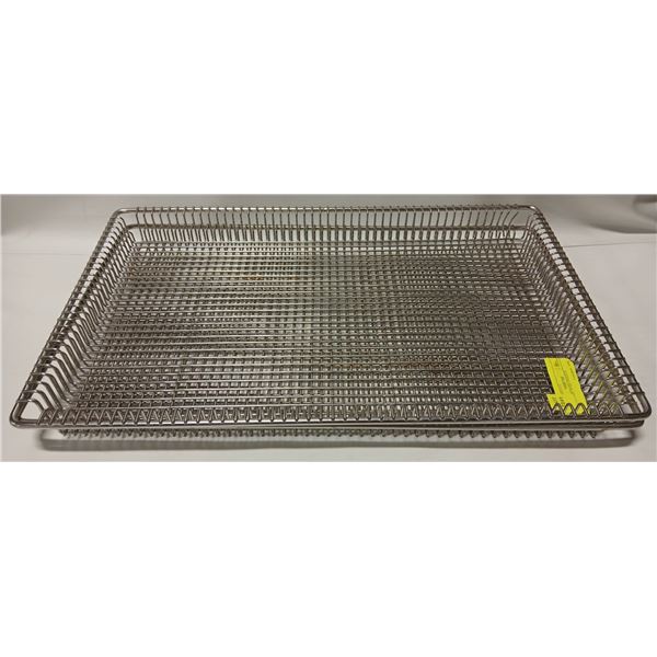 2 FULL-SIZE WIRE INSERTS